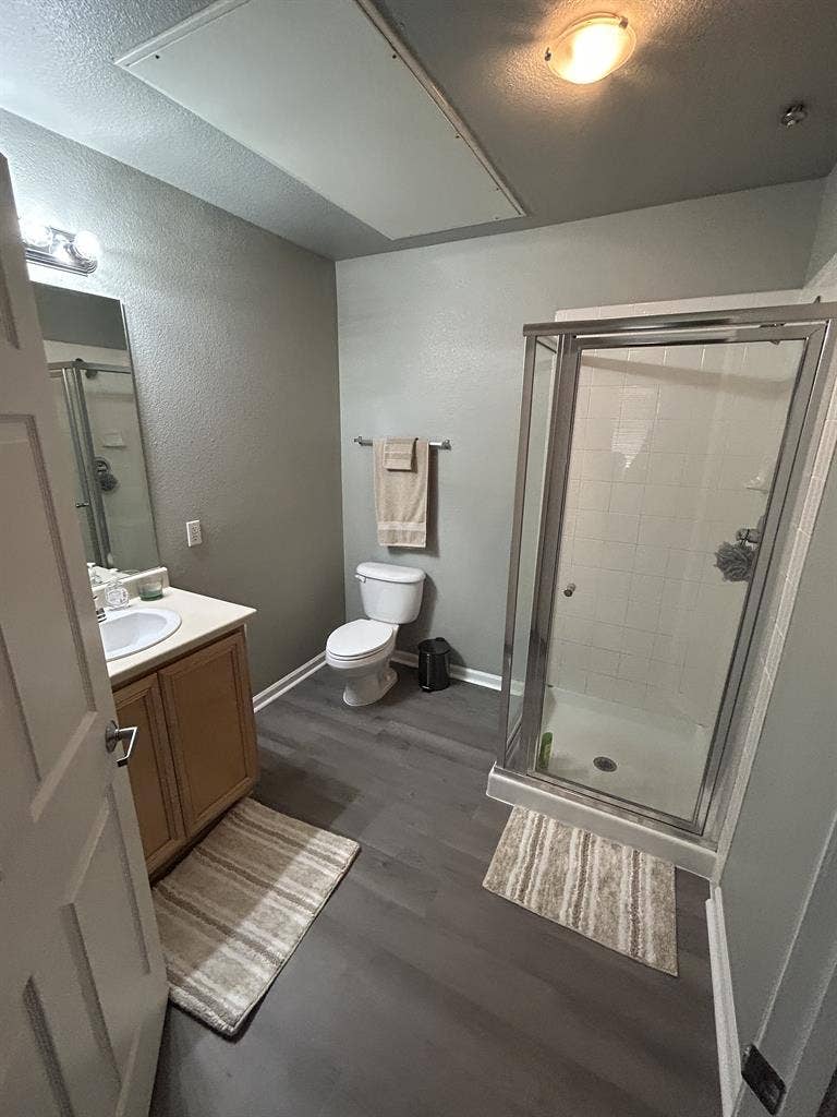 Room/bathroom for rent in Denver