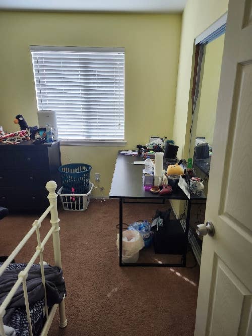 Room for rent close to ucr.