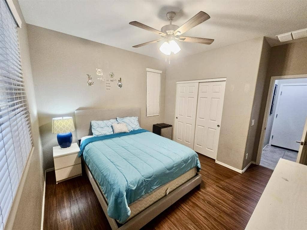 Room for rent