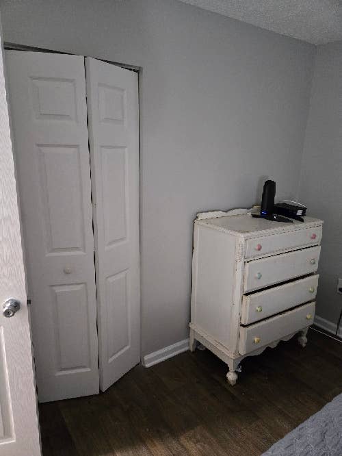 1 furnished bedroom for rent