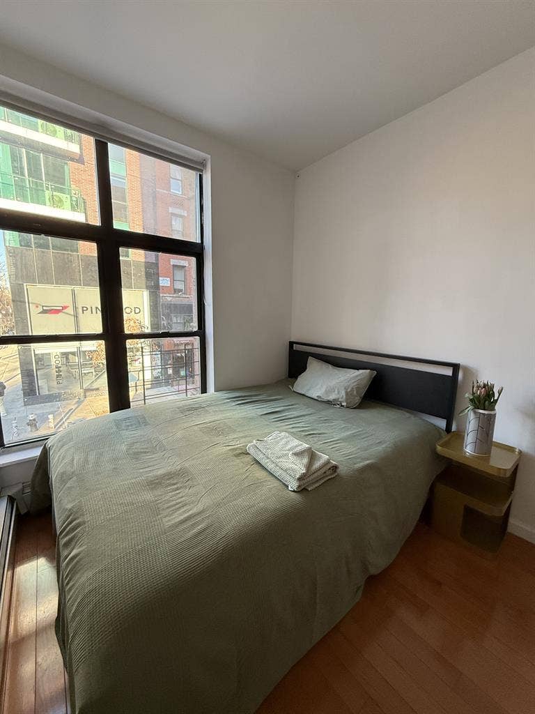 1 bedroom available in 2 bedrooms