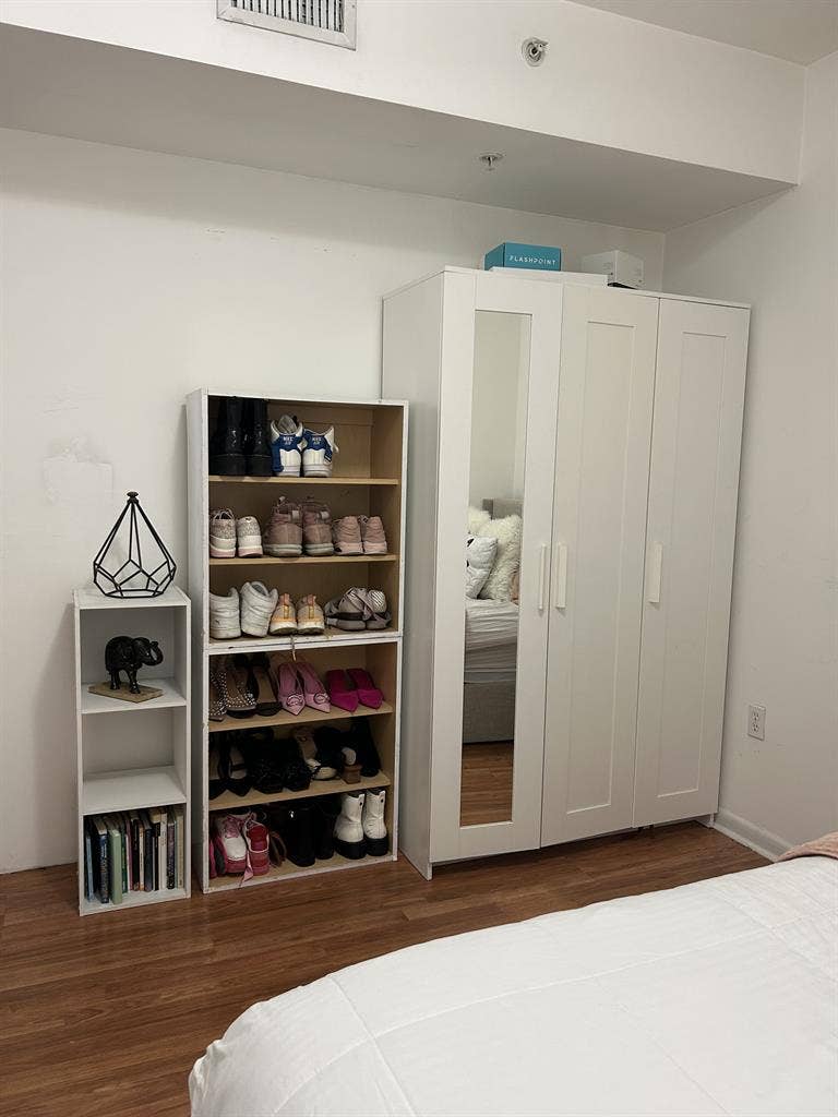 Habitación en brickell para mujer