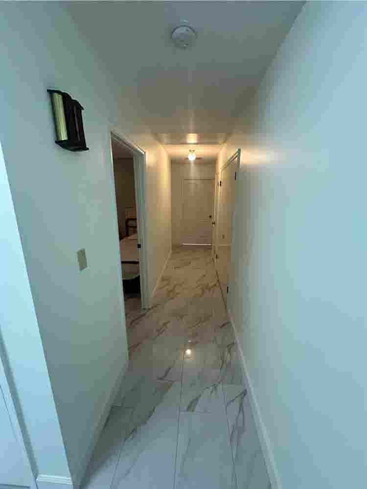Available rooms for rent $