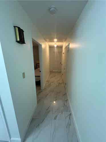 Available rooms for rent $
