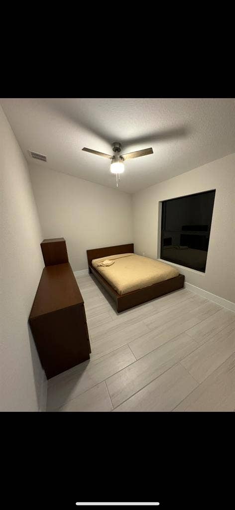 Nice furnished room all included