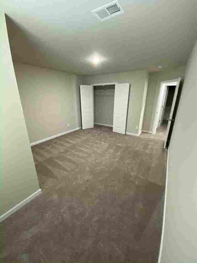 Roommate wanted