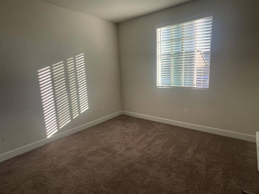 1 Private room for rent