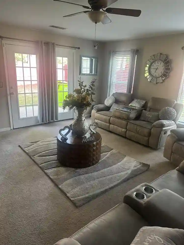 Very quiet subdivision