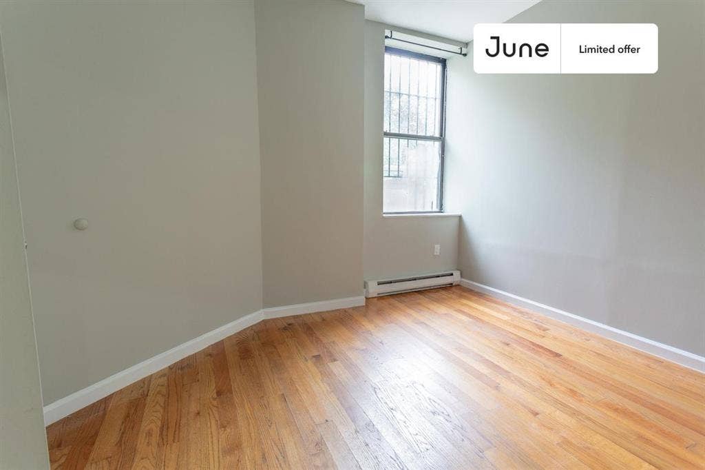 4 BR in New York City