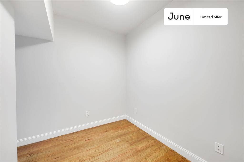 4 BR in New York City