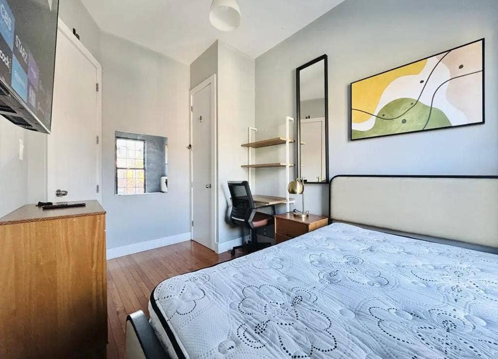 Furnished Room in Bedstuy