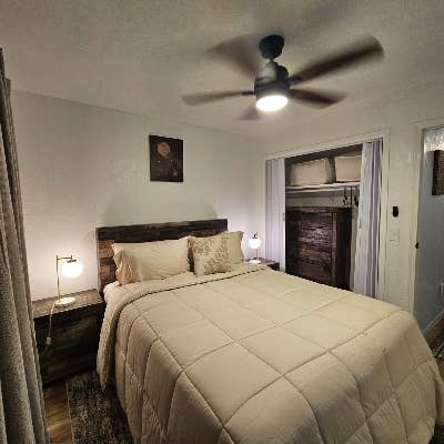 1 Room - Newly Remodeled/Furnished