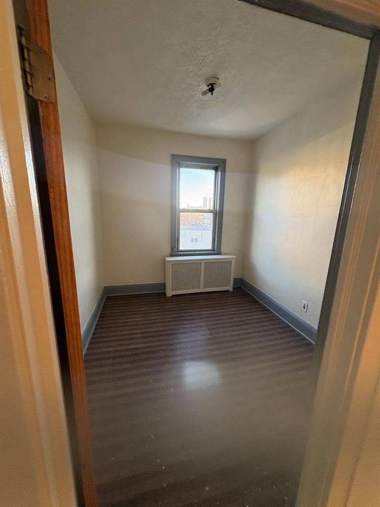 Cozy room for rent in Jersey City