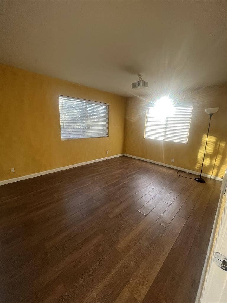 Master bedroom near North Park