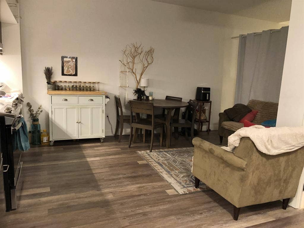 Seeking Roommate in High Park