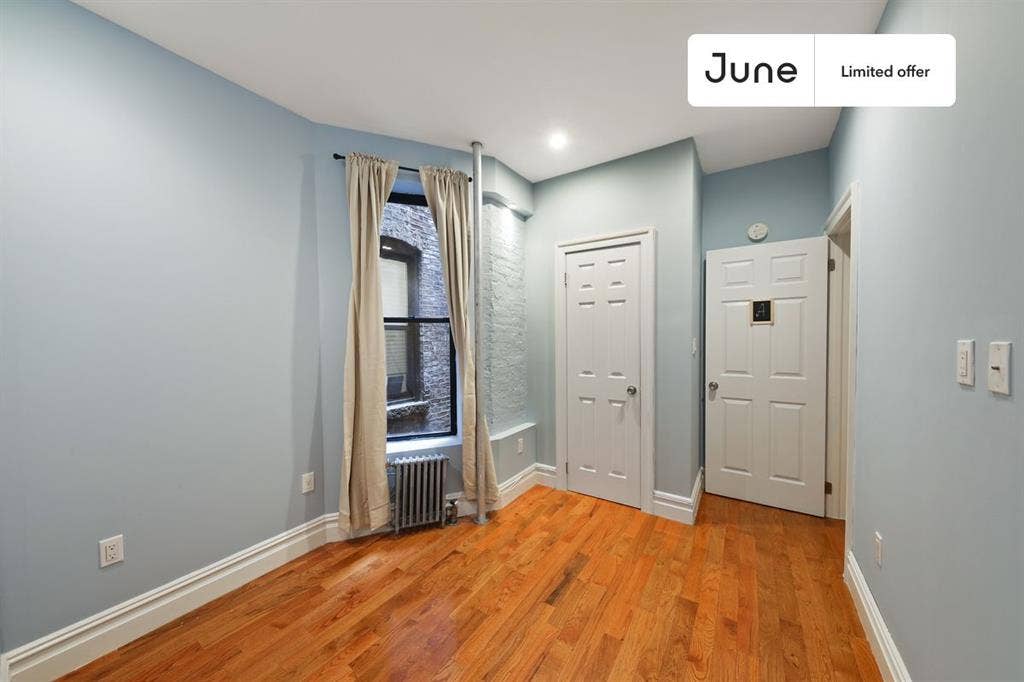 2 BR in New York City