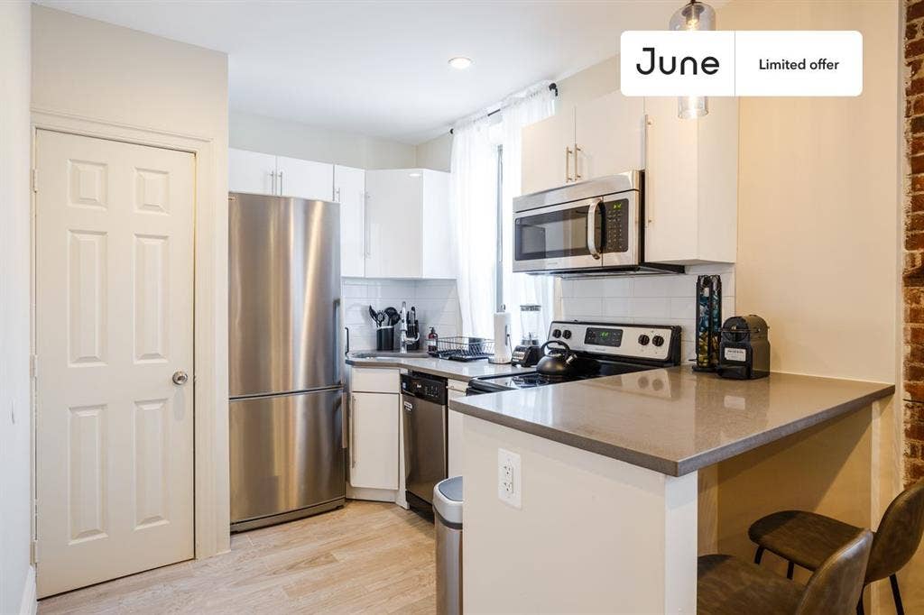 3 BR in New York City