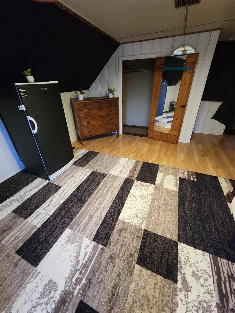 All utilities included even wifi!