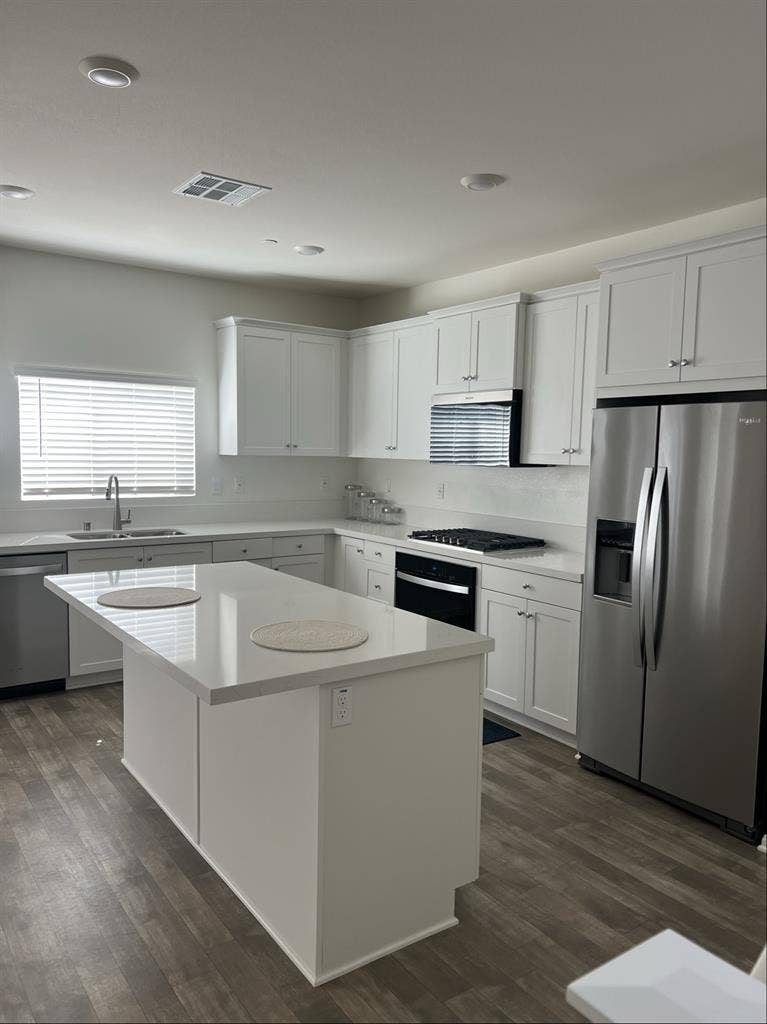 Room for rent in Perris