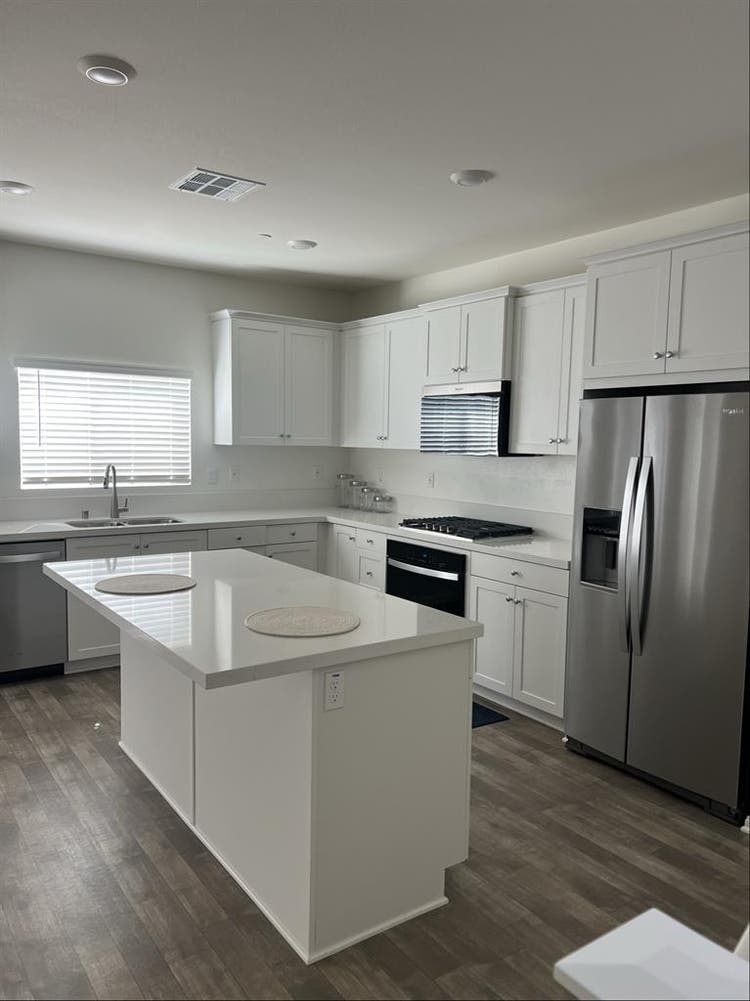 Room for rent in Perris