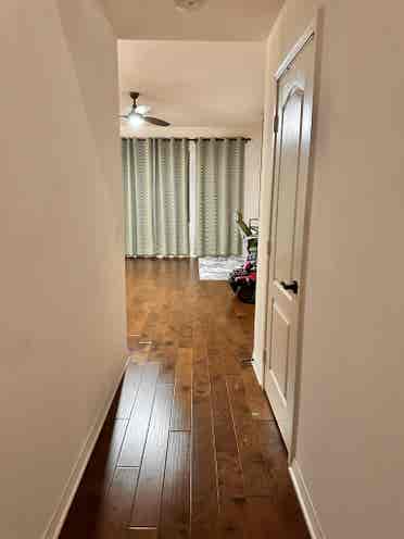Room for rent in vista