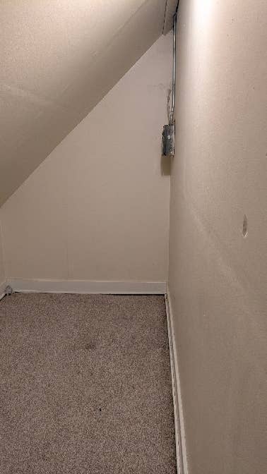 Cheap and affordable bedroom