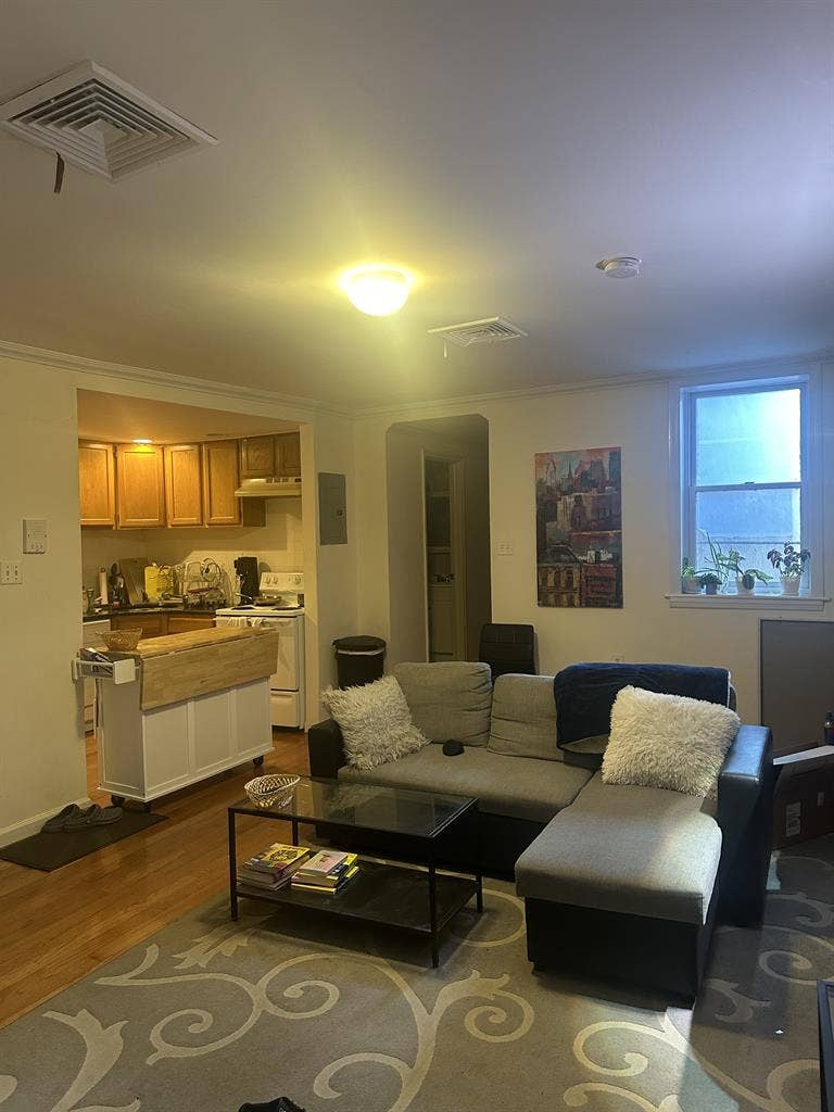 Large Master Bedroom in Jersey City