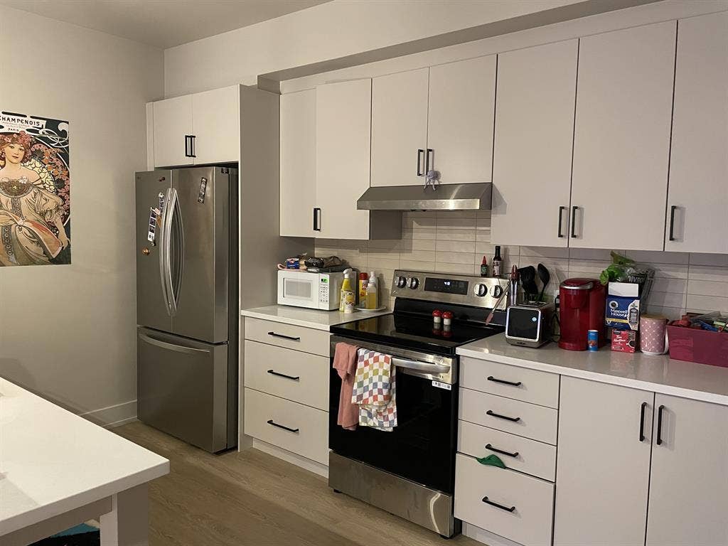 Roommate wanted for apartment!