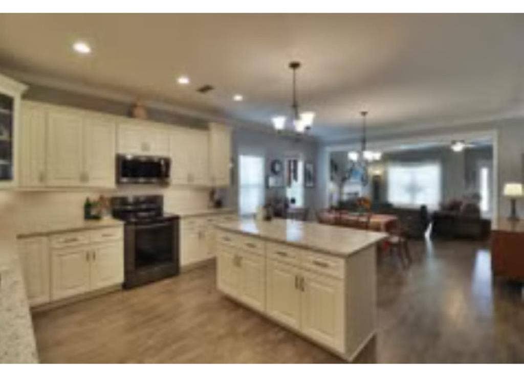 Room for rent on cason ln, M’boro