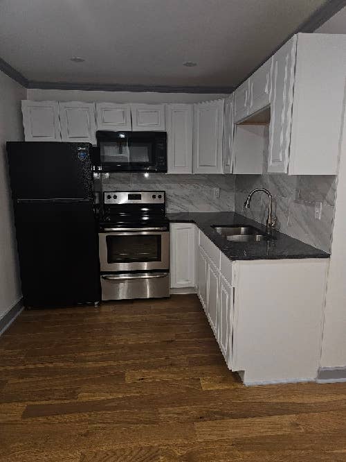 Newly remodeled 1 bedroom apartment