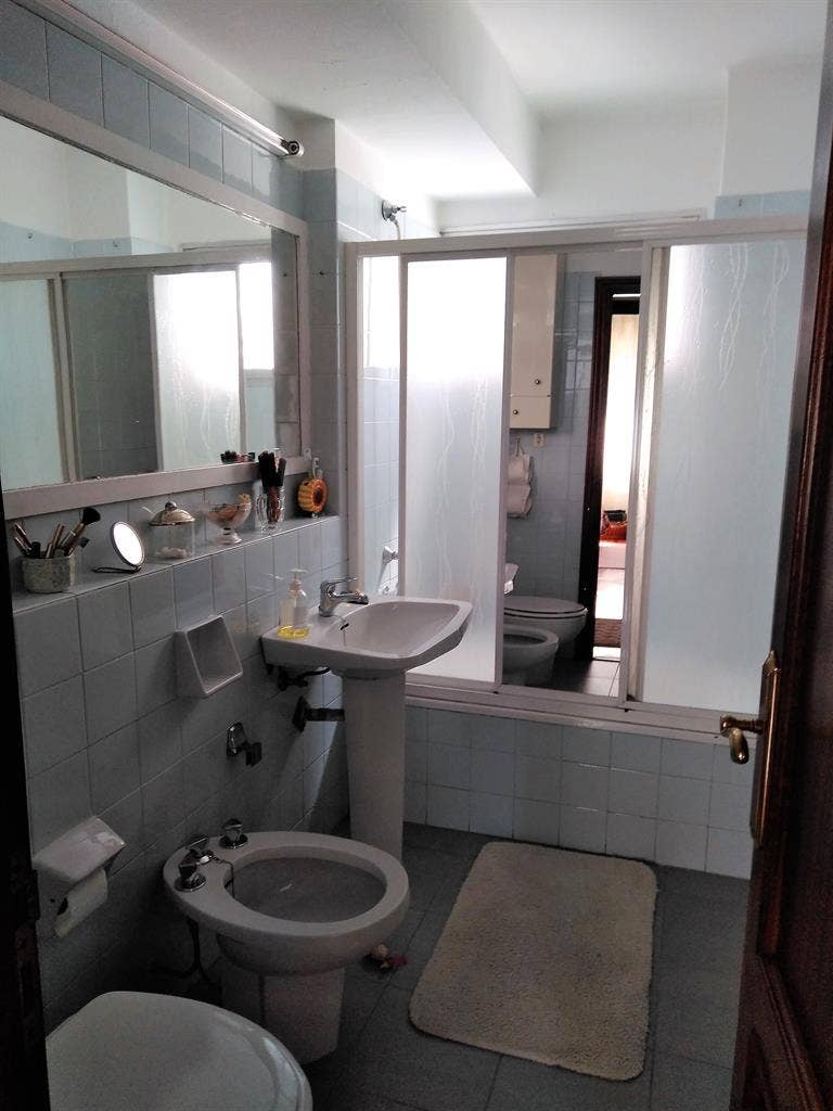 Habitacion con sala y baño privados