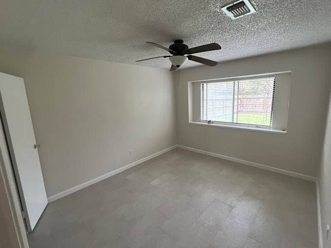 Renovated room in Pearland