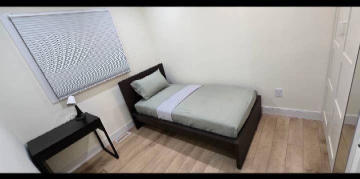 FULLY FURNISHED ROOM available!!