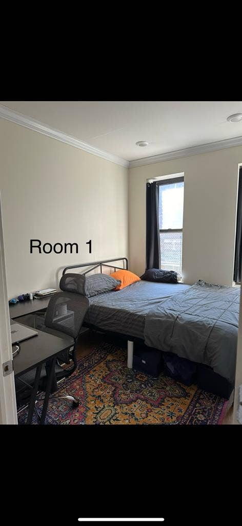 Laundry in unit, furnished room