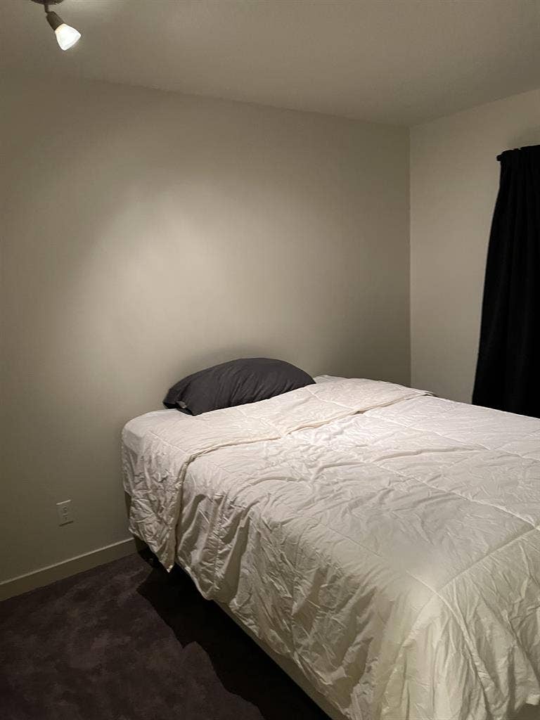 Room available now King City/Tigard