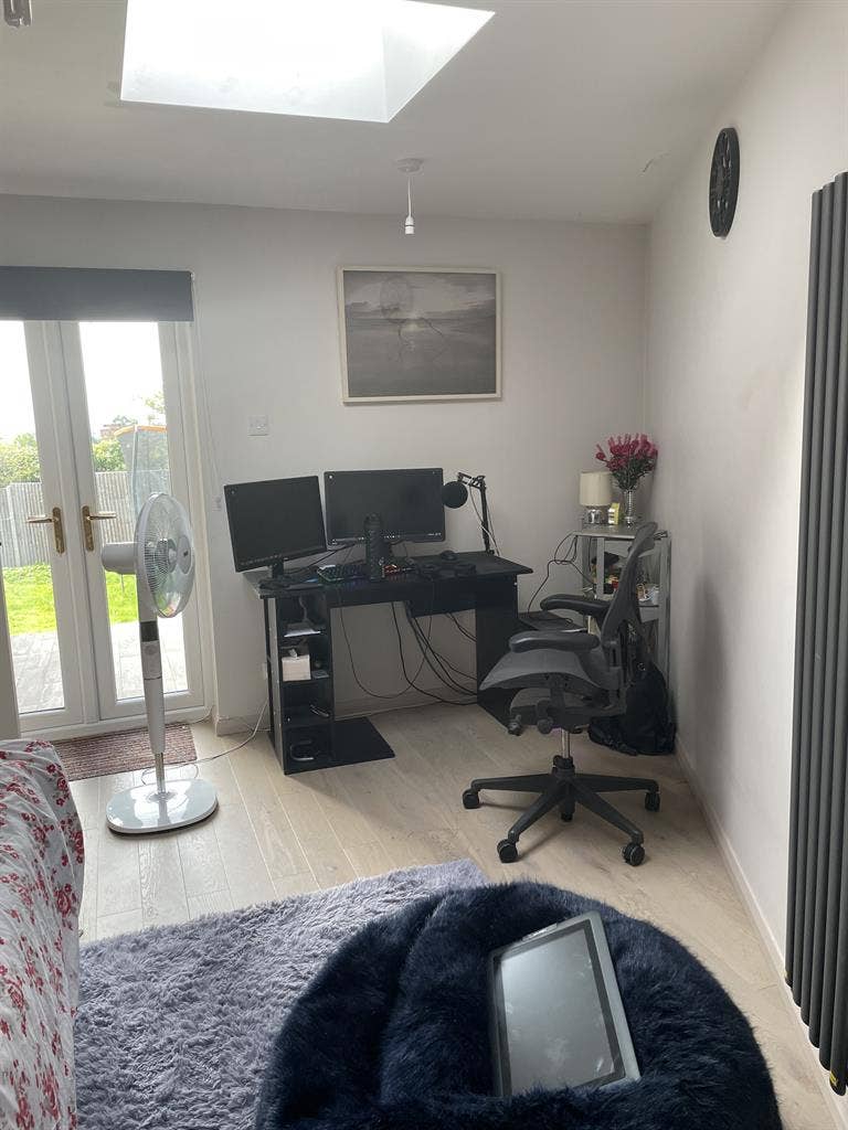 Ensuite Room Available Stanmore