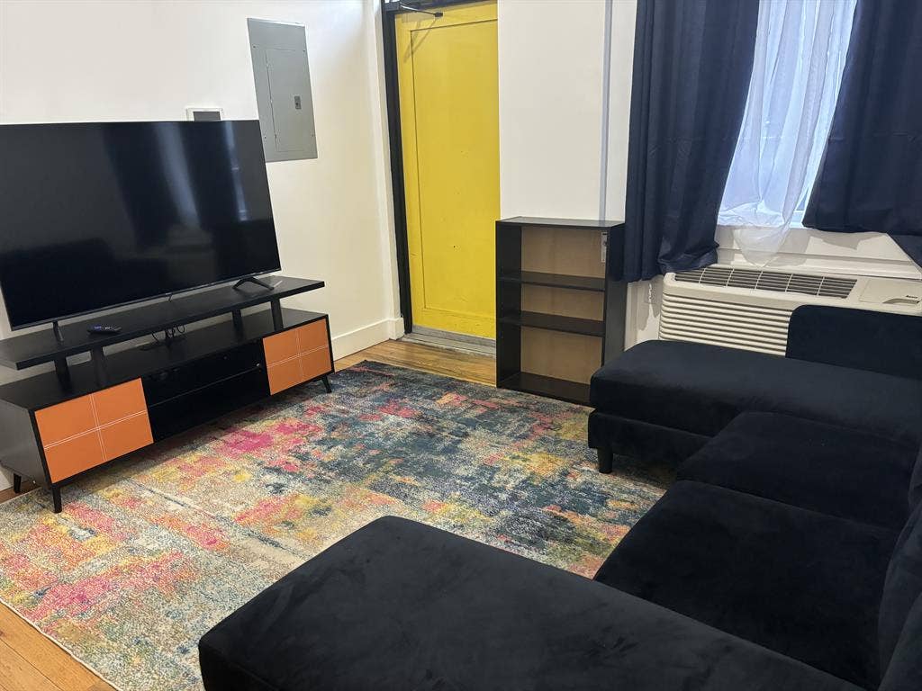 Extra large room Bedstuy Brooklyn