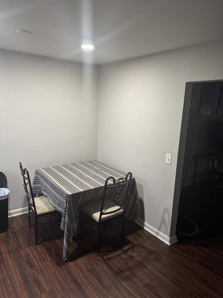 1 bedroom available in Vinings GA