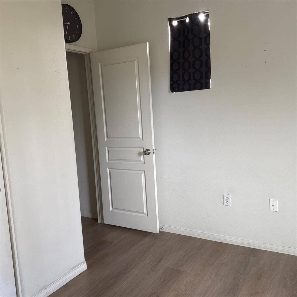 $ bedroom in condo near Csusm