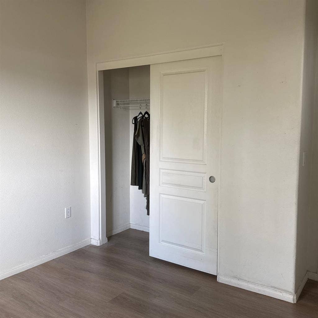 $ bedroom in condo near Csusm