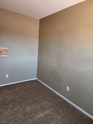 Quiet cul-de-sac room for rent