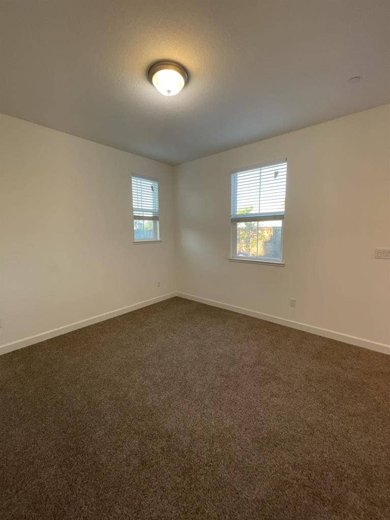 Beautiful large single room