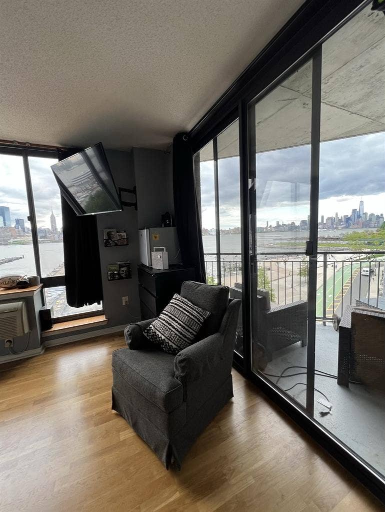 Large Bedroom with Balcony NYC View