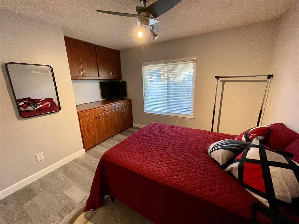 Two fully furnished bedrooms in PQ