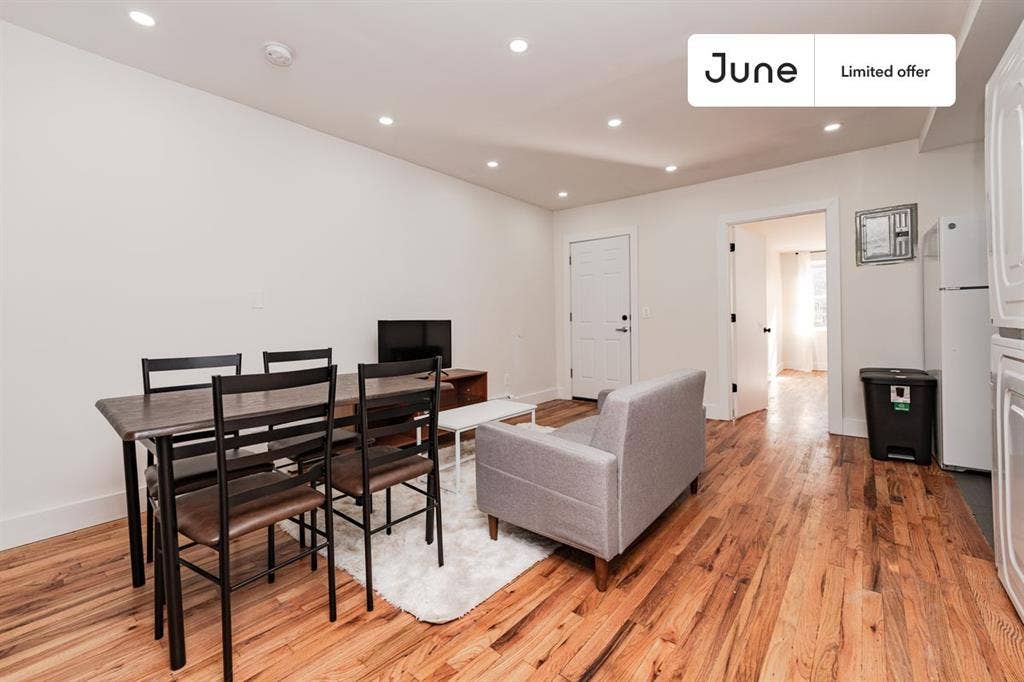 3 BR in New York City