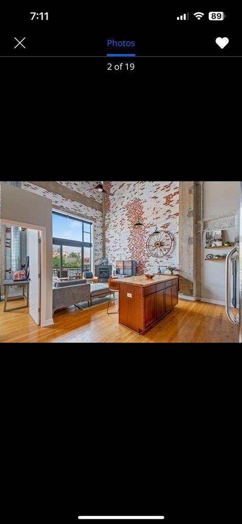 Room for Rent w/Skyline Loft Views