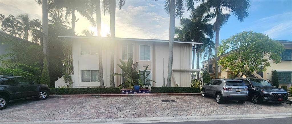 1 bedroom to rent in Los Olas Isles