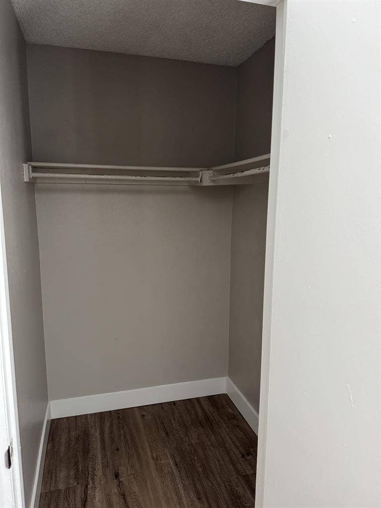 Room Available
 in Centennial