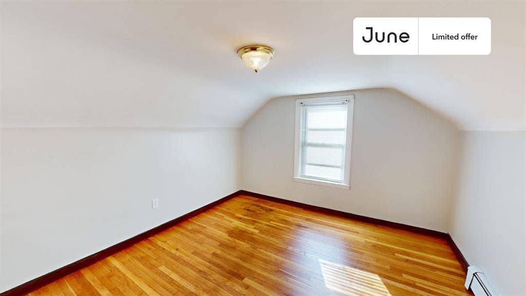 5 BR in Boston