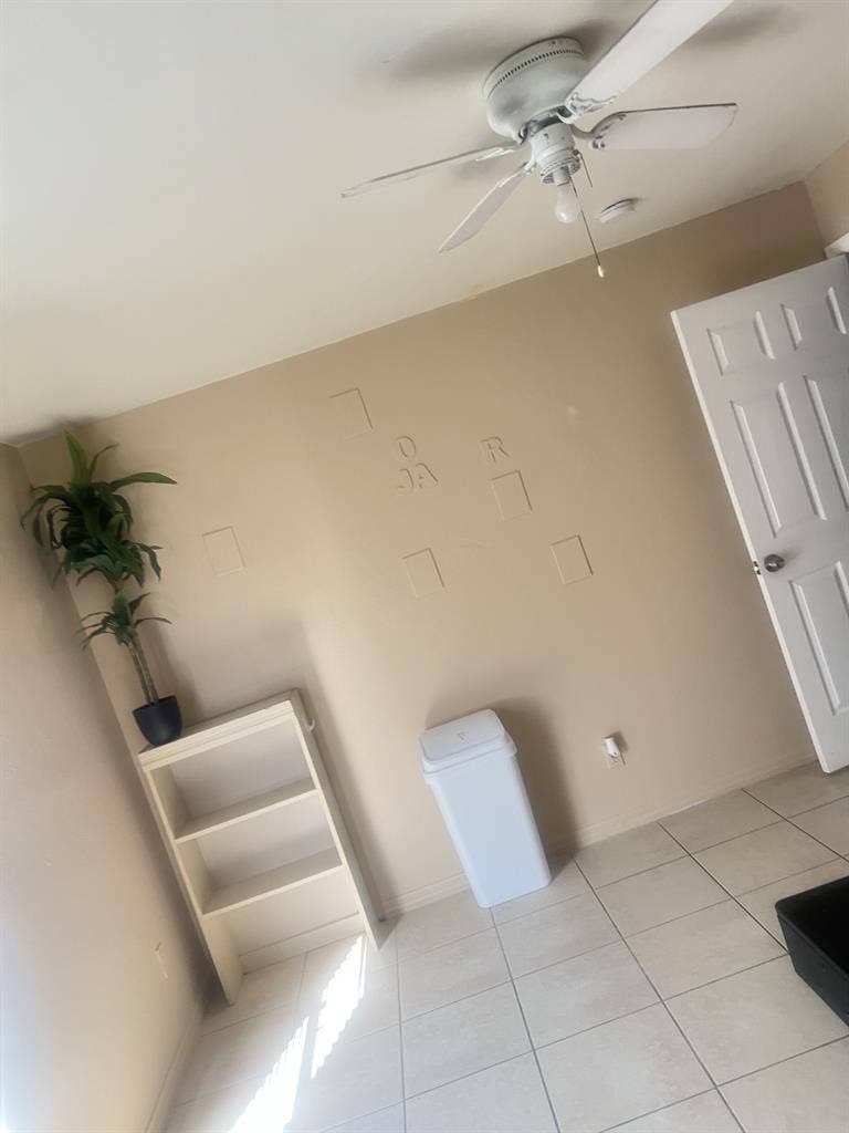 Room in Lehigh acres